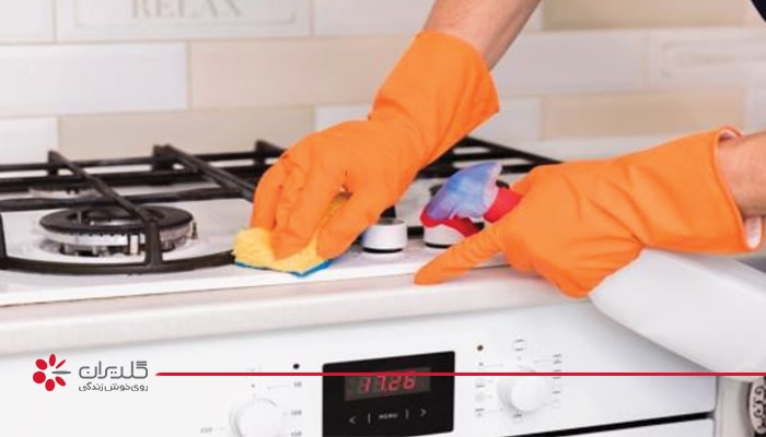 تمیز کردن اجاق گاز صفحه ای استیل