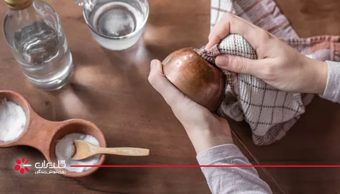سرکه و جوش شیرین برای تمیز کردن ظروف مسی